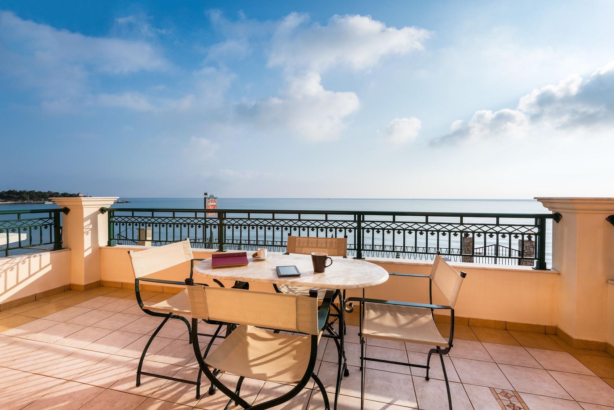 Andreolas Luxury Suites 티실리비 외부 사진