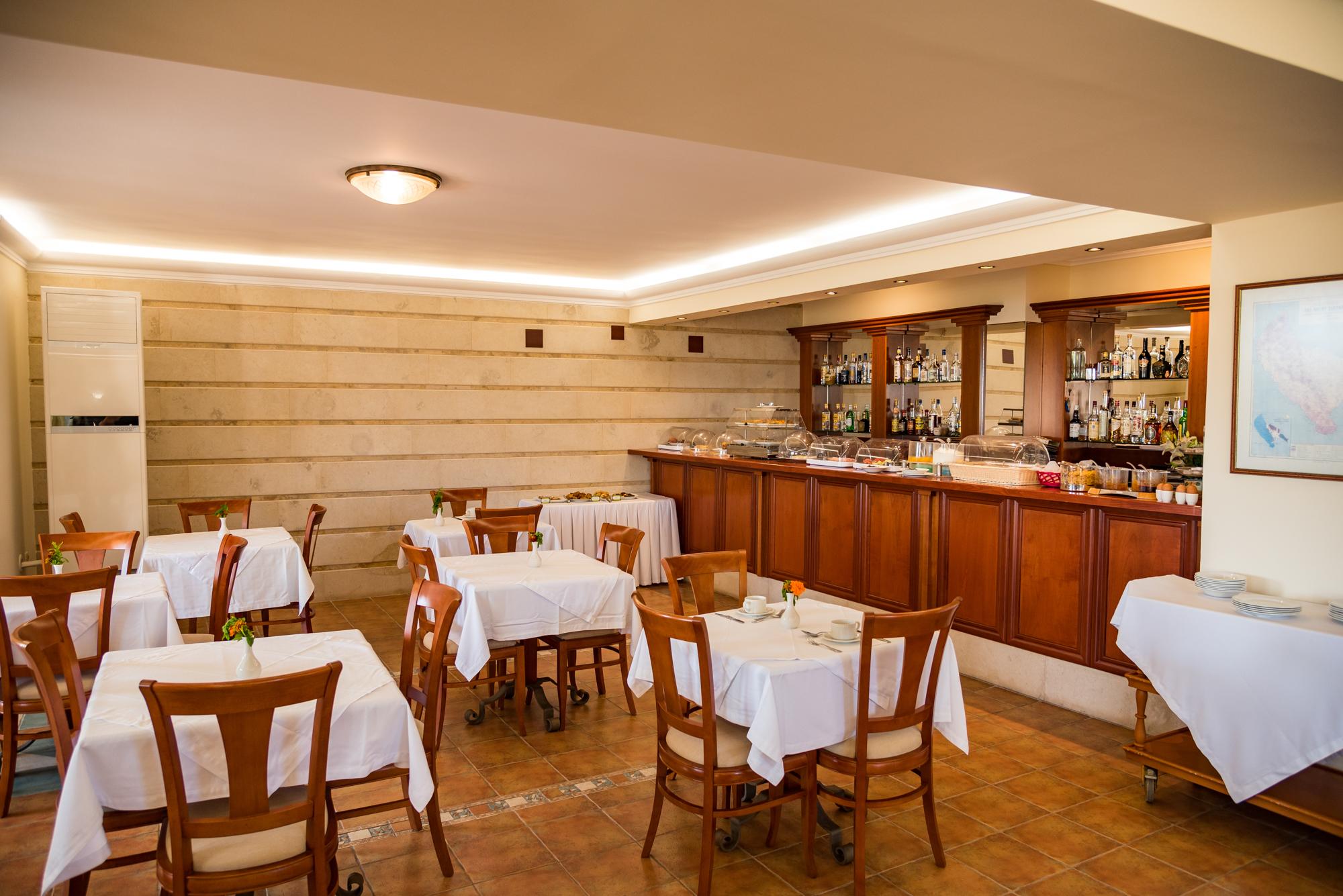 Andreolas Luxury Suites 티실리비 외부 사진