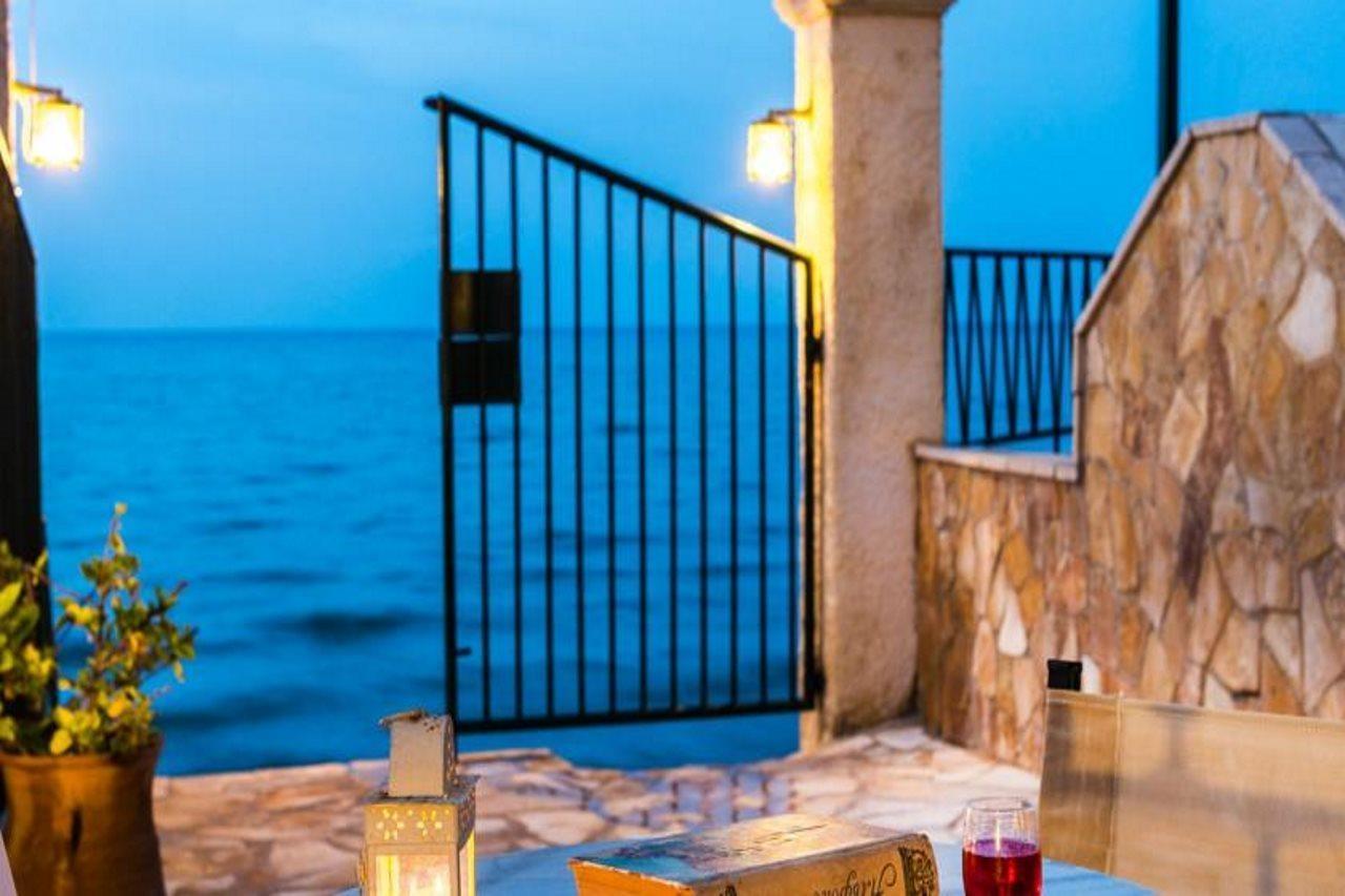 Andreolas Luxury Suites 티실리비 외부 사진